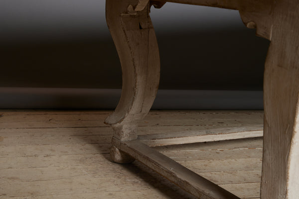 Large Italian Oval Top White Painted Table on Bun Feet with Stretcher Base from Genoa