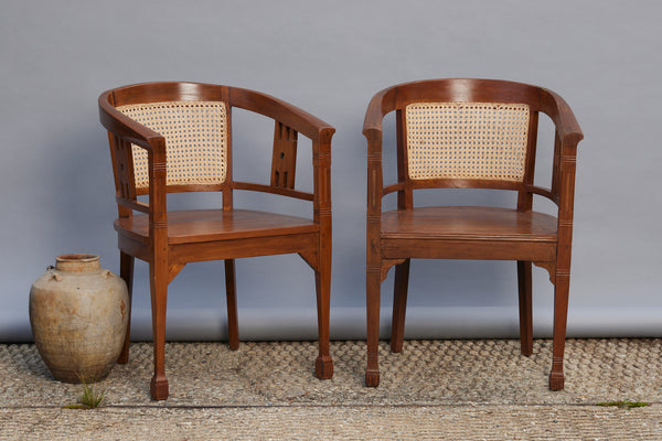 Pair of 1930s Canned Seat Barrel Back Dutch Colonial Chairs