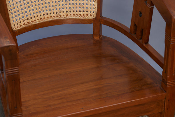 Pair of 1930s Canned Seat Barrel Back Dutch Colonial Chairs