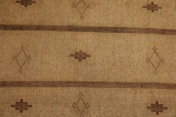 Large Blonde Tuareg with Floating Steps & Diamonds with 3 Board Decorative Bands...........(9' x 16'3")