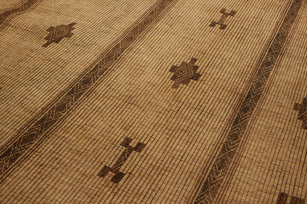 Large Blonde Colored Tuareg with Bands of Brown Stepped Diamonds & Bone Motifs...........(9'1" x 16'2")