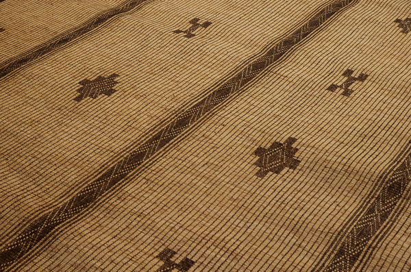 3 Banded Large Blonde Tuareg with Bands of Stepped Diamonds & Bone Symbols...............(9'1" x 16'6")