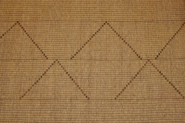 Light Coloured Medium Sized Early Tuareg with a Field of Floating V's ............... (7'x 13'5'')