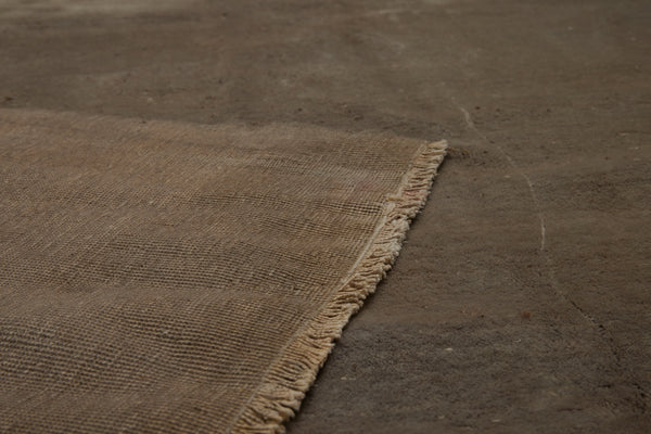 Large Pewter Coloured Sparta Carpet .............. (8'4'' x 11'7'')