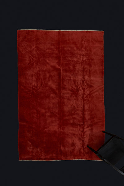 Burnt Orange Sparta Carpet ................... (6' 8'' x 10' 2'')