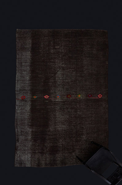 Large Bedouin Goat Hair Carpet with Central Diamond Pattern ............... (7' 5'' x 11' 5'')