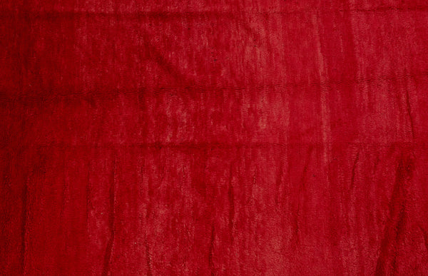 Large Red Field Chichaoua Carpet with Striations ................... (7' x 10' 8'')
