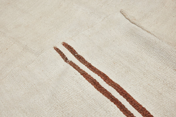 Cream-Colored Hemp Carpet with Stripes (6' 1'' x 11' 6'')