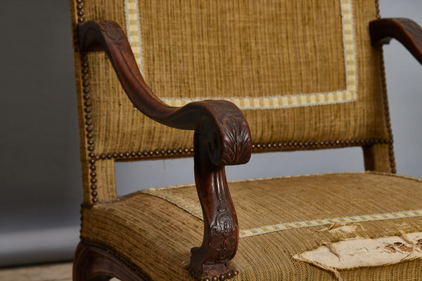 Mid 18th Century Italian Walnut Fauteuil Armchair with Delicate Carving from Genoa