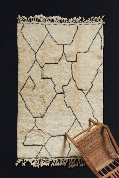 Black on Cream Abstract Beni Ourian ............................... (4' 10'' x 7' 2'')