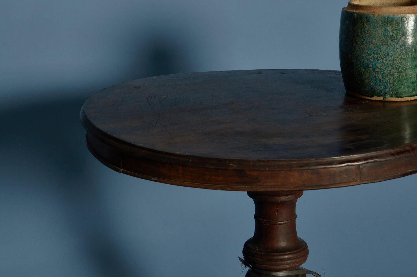 Solid Dutch Colonial Round Tavern Table