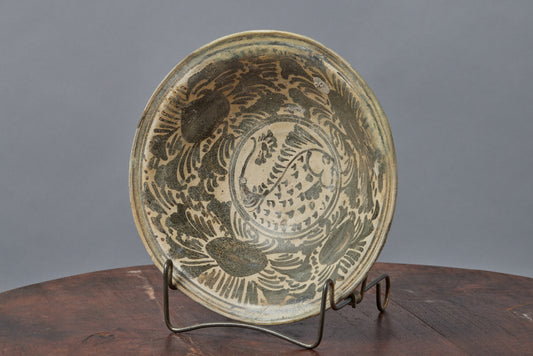 15th Century Sukhothai Fish Pattern Bowl with Floral Border