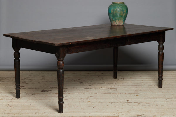 Early 20th Century Dutch Colonial Teak Dining Table with Turned Legs from Sumatra
