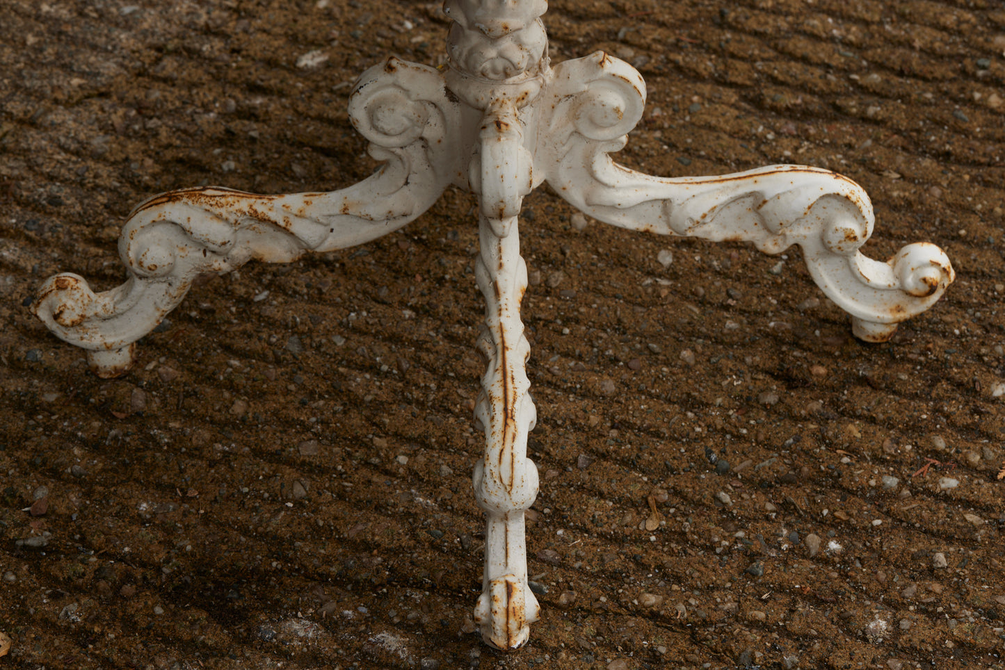 19th Century French Guéridon with Iron Base