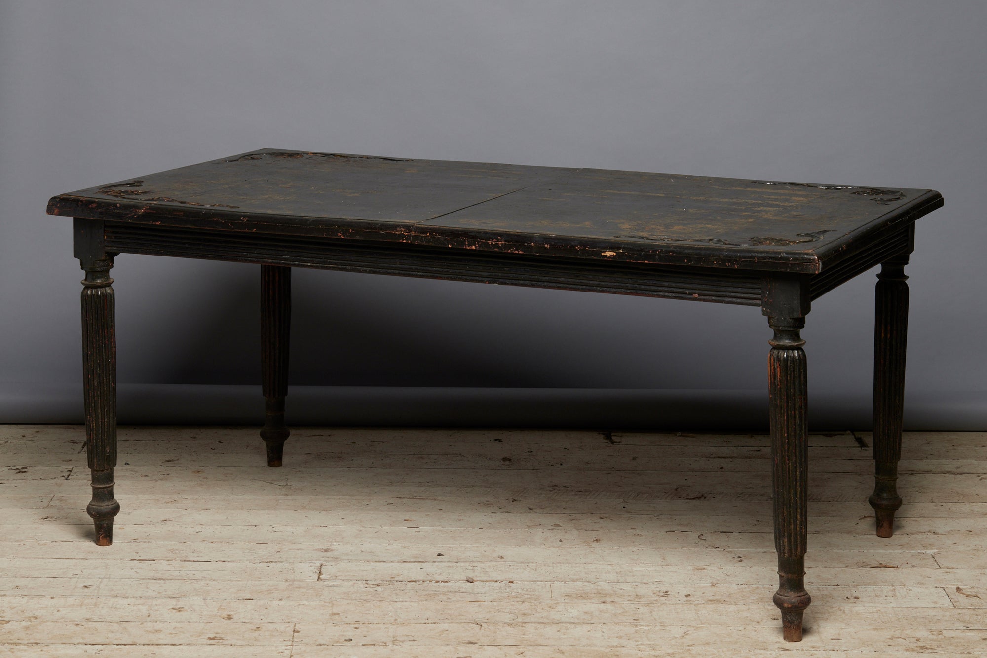 Dutch Colonial Reeded Leg Table from Jakarta with Carved Foliate Decoration on Top