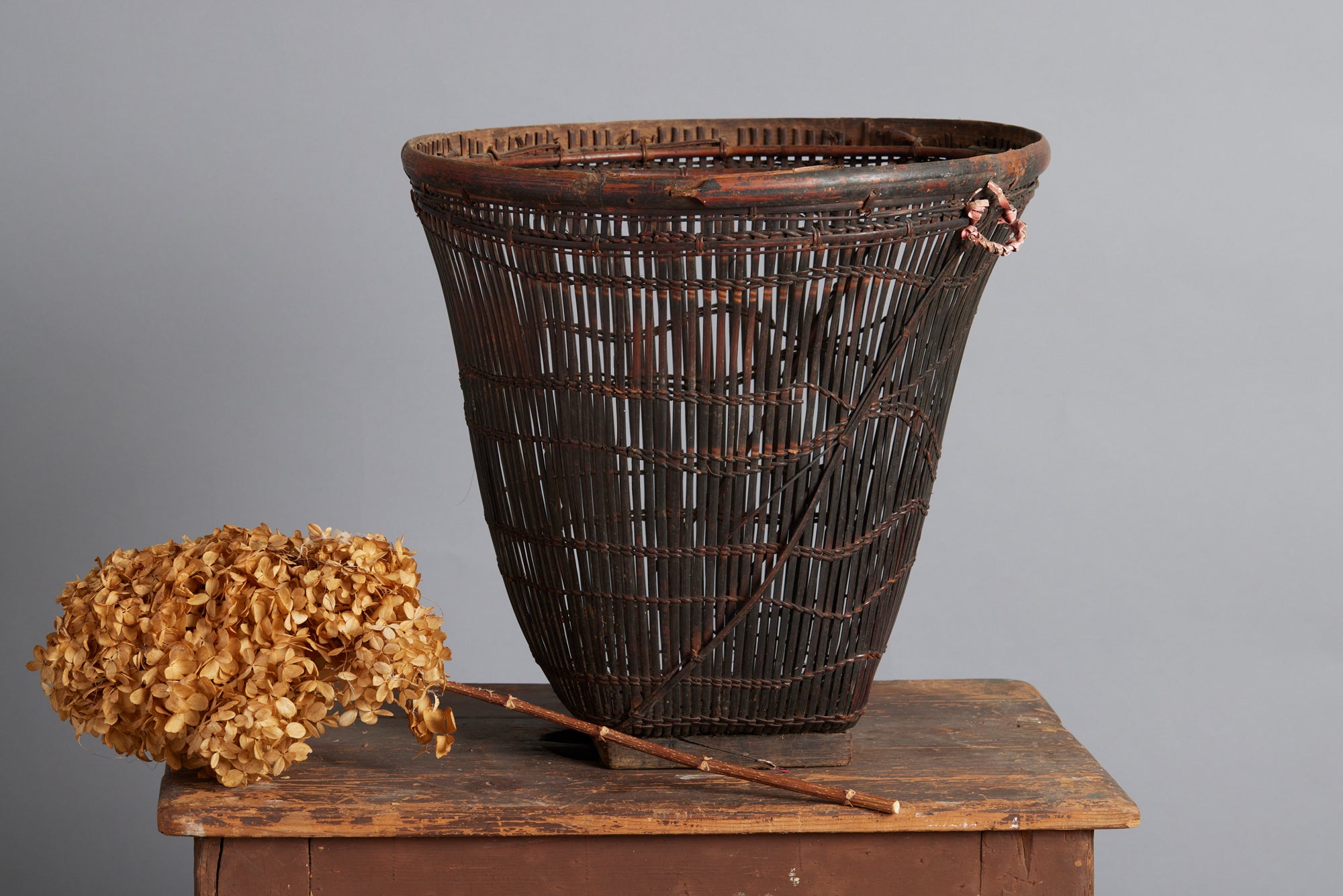 Gathering Basket from Sumatra with a Bamboo Base