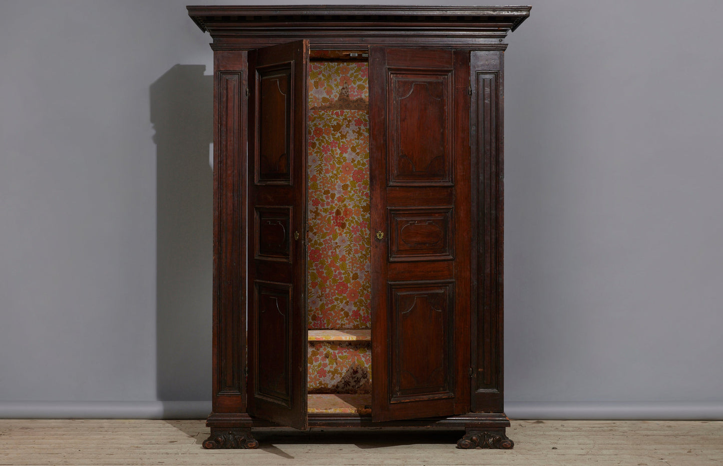 17th Century Italian Walnut Armoire from Lucca