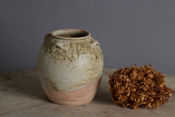 Spatterware Yue Wei Storage Jar from a Shipwreck off the Coast of Java