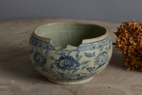 Large Blue and White Ming Swatow Decorated Bowl found in the Musi River Basin in Sumatra with Some Old Damage to the Rim