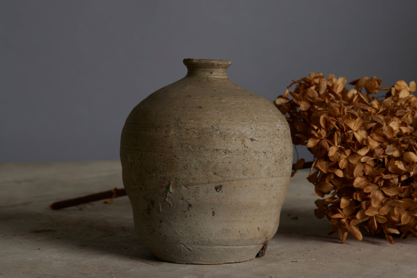 Small Light Colored Sung Dynasty Vase Discovered in the Musi River Basin in Sumatra