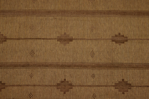 Large Light Coloured Banded Tuareg Mat with Bands of Stepped Diamonds ............... (8'6''x 16'2'')