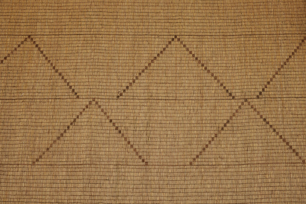 Light Coloured Medium Sized Early Tuareg with a Field of Floating V's ............... (7'x 13'5'')