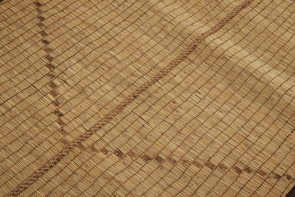 Light Coloured Tuareg Runner with Herringbone Pattern ............. (3'8" x 13'1")