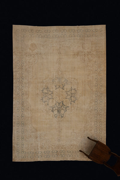 19th Century Oushak Central Medallion in Charcoal & Cream .............. (8' x 11' 3'')