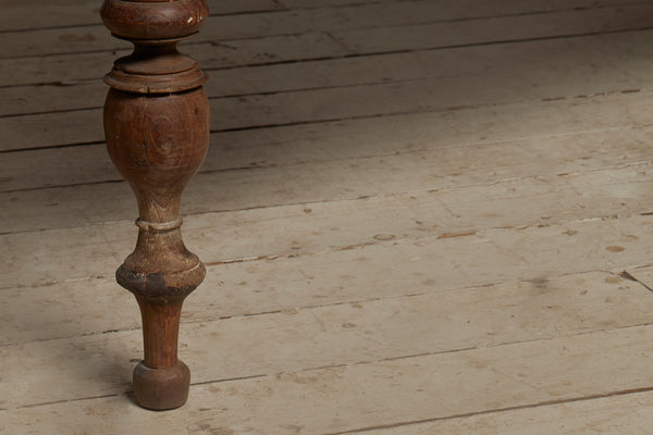 Early Classic Dutch Colonial Teak Bench with Slatted Back & Beautifully Turned Legs