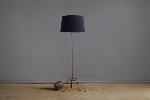1950's Simple Spanish Gilt Iron Floor Lamp