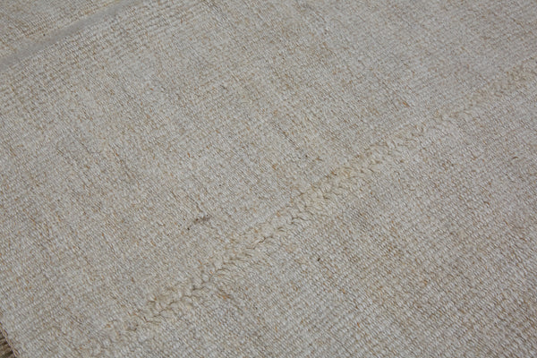 All Natural Hemp Colored Carpet from Northern Iran .................. (6' 6'' x 10' 9'')