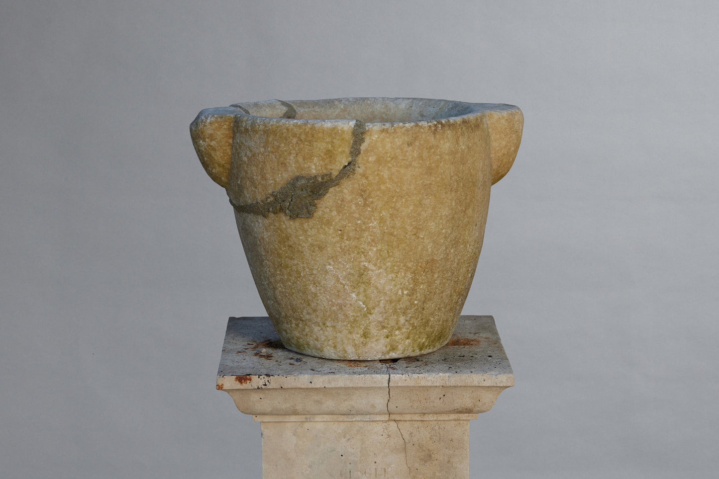 17th Century Central European White Marble Mortar
