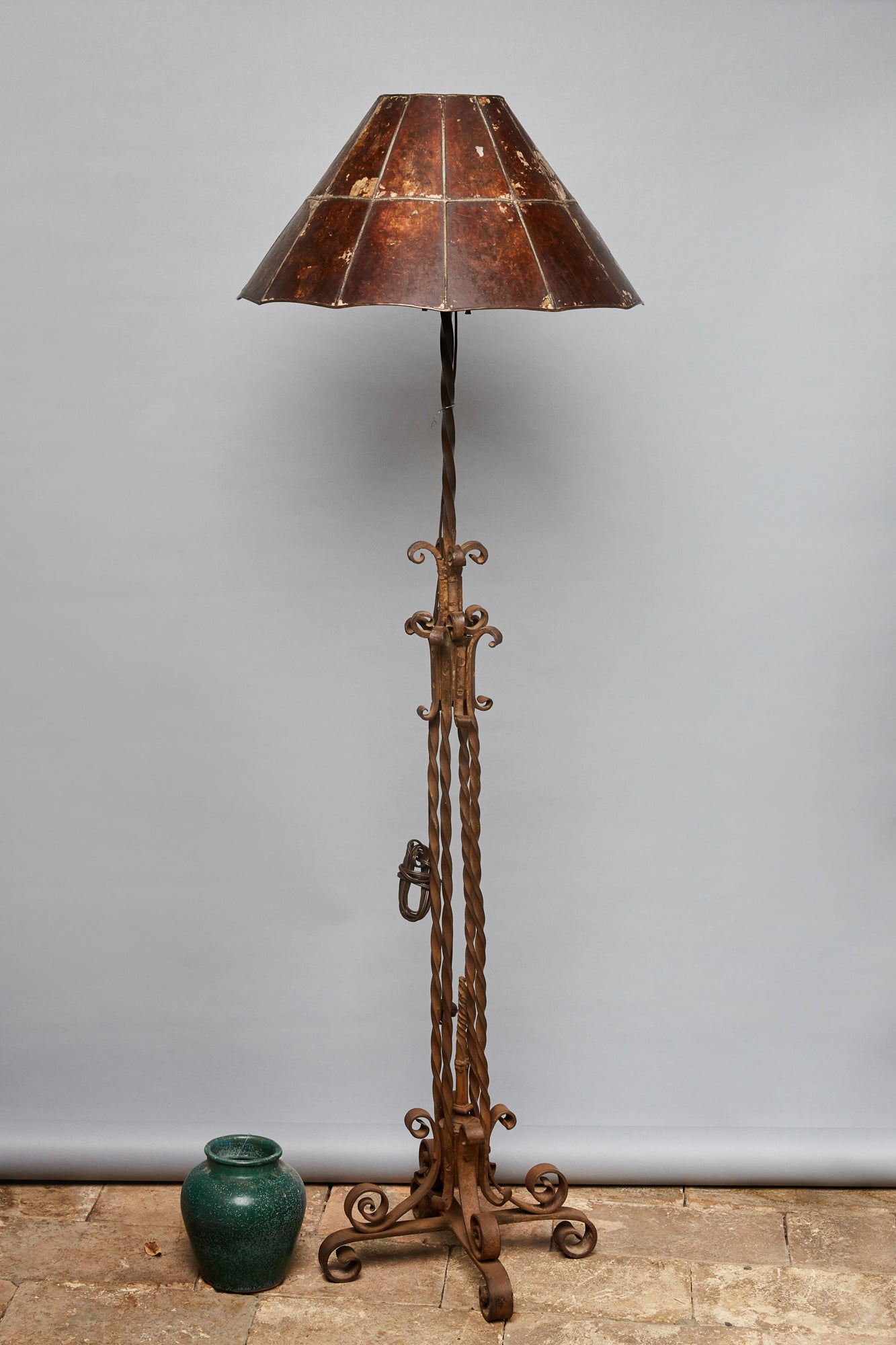 Art Deco Vintage 1930s Torchiere 3 Arm Floor Lamp Copper \u0026 Chrome, image size:1333x2000