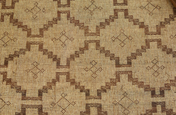 Tuareg Mat with Field of Diamonds .............. (6' 2'' x 9' 1'')
