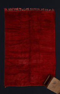 Large Red Field Chichaoua Carpet with Fringe on One End ................... (6' 11'' x 11' 2'')