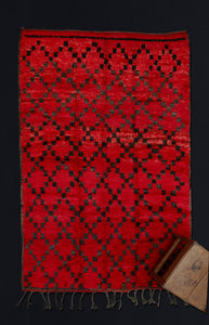 Medium Sized Chichaoua Carpet with Black Diamond Pattern  ........................... (6' x 8' 10'')