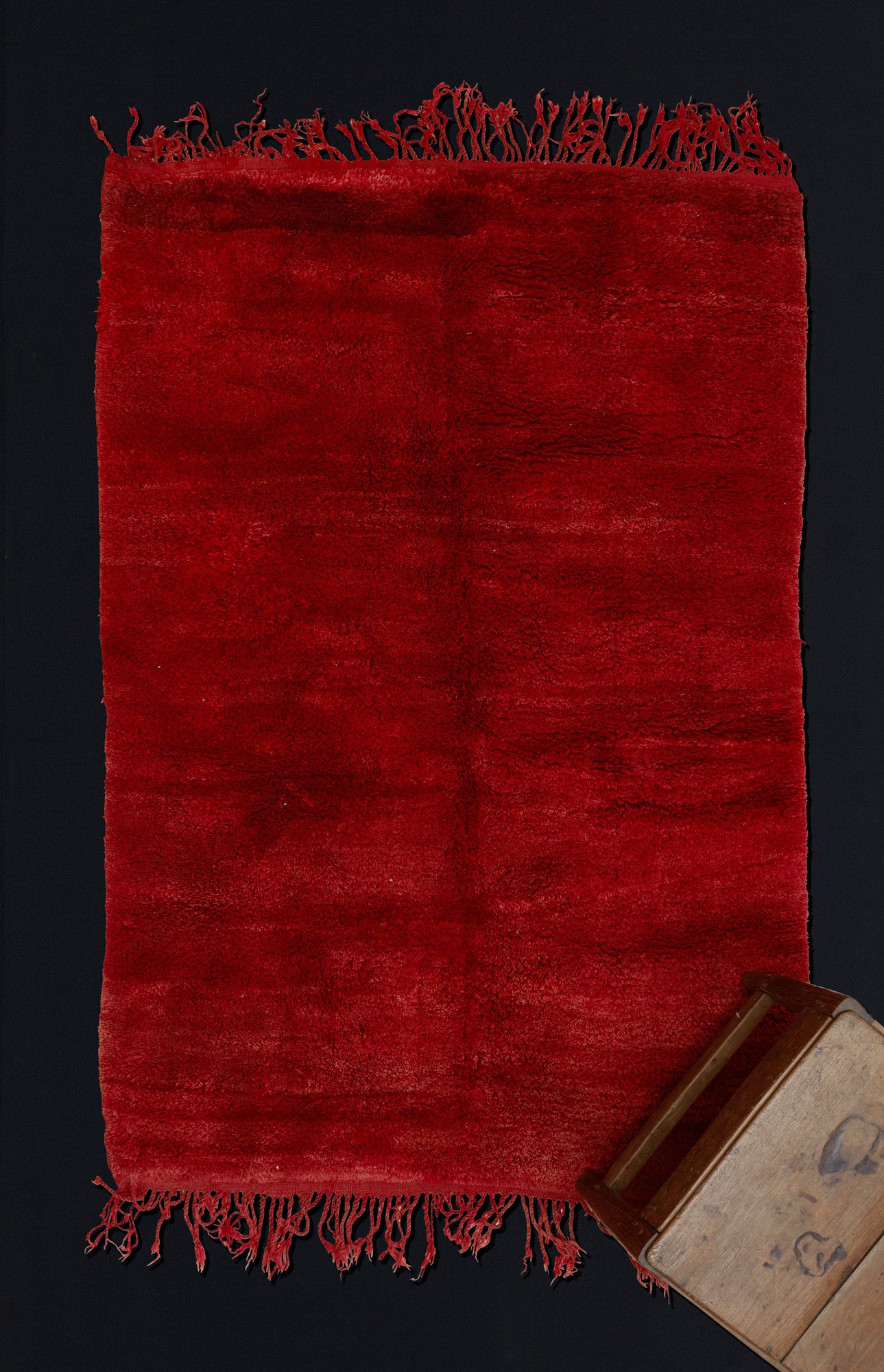 Small Red Field Chichaoua Carpet with Thick Pile  ................... (4' x 5' 11'')