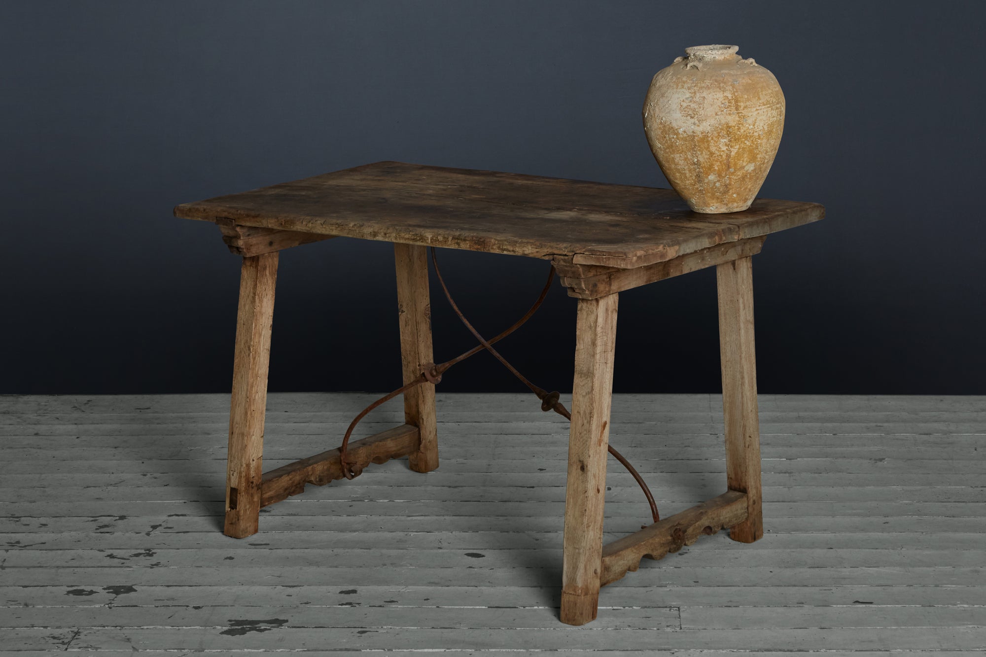 Late 17th/early 18th cenutry Spanish Table from Catalonia